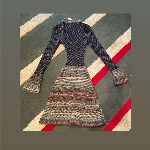Chanel knit dress, New never worn, multi-color, long sleeve